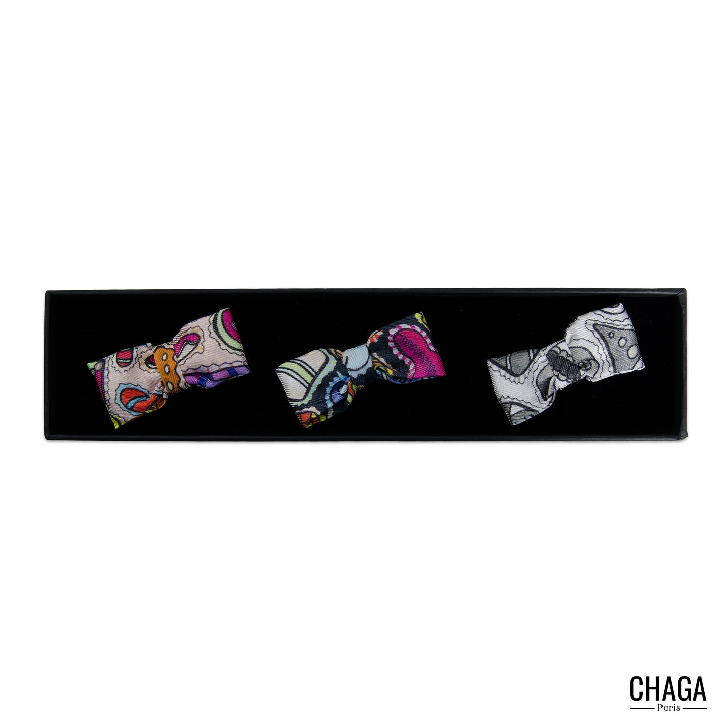 Coffret 3 Noeuds papillon en soie blazer CHAGA Paris - Motif Gourmandises rose clair Gourmandises marine Gourmandises blanc et noir