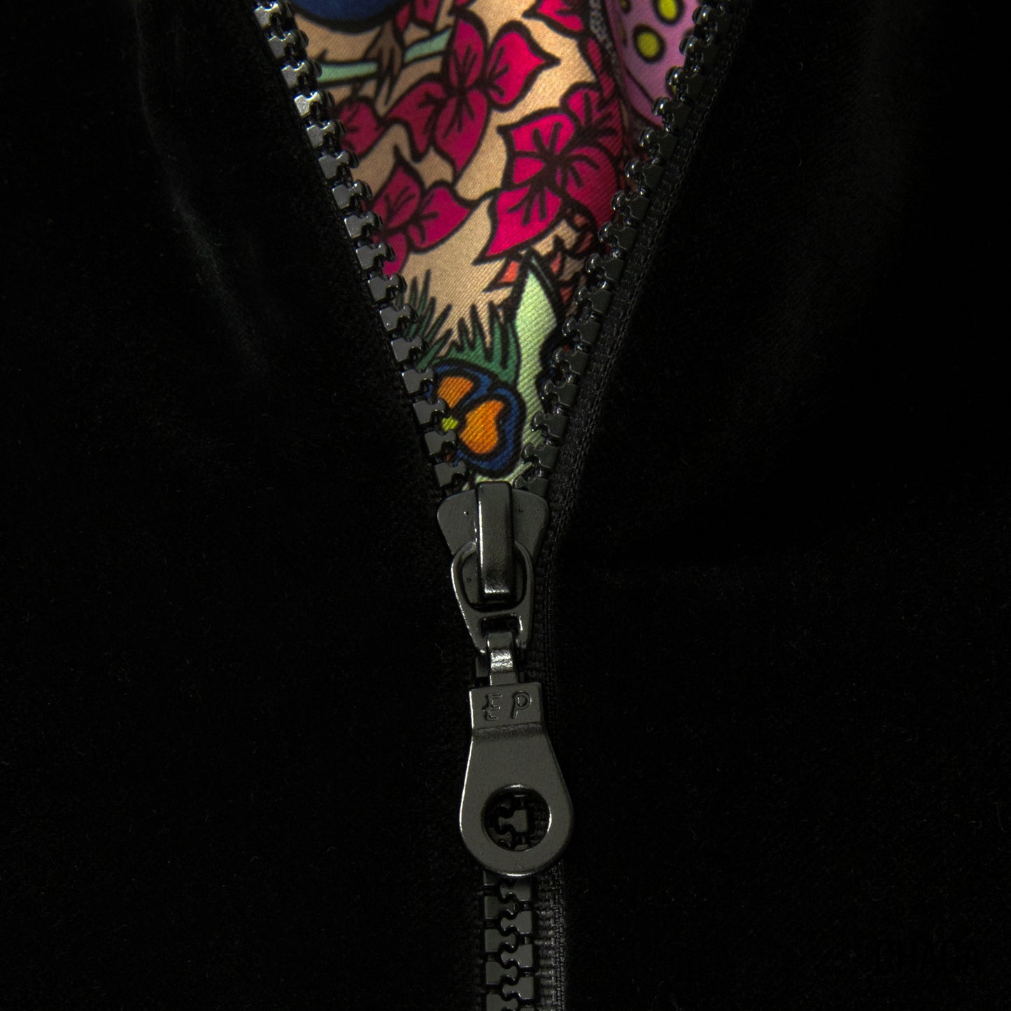 Bomber unisexe velours et soie CHAGA Paris - Motif Jungle et noir uni