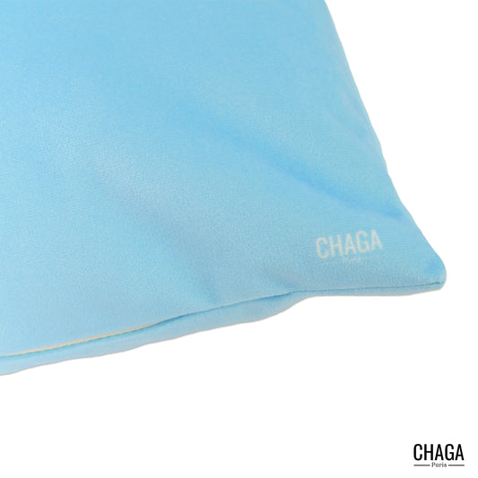 Coussin de créateur en velours CHAGA Paris - Motif Bleu clair uni