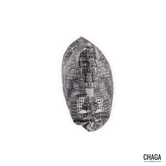 Coussin de créateur en velours CHAGA Paris - Motif Ville noir et blanc