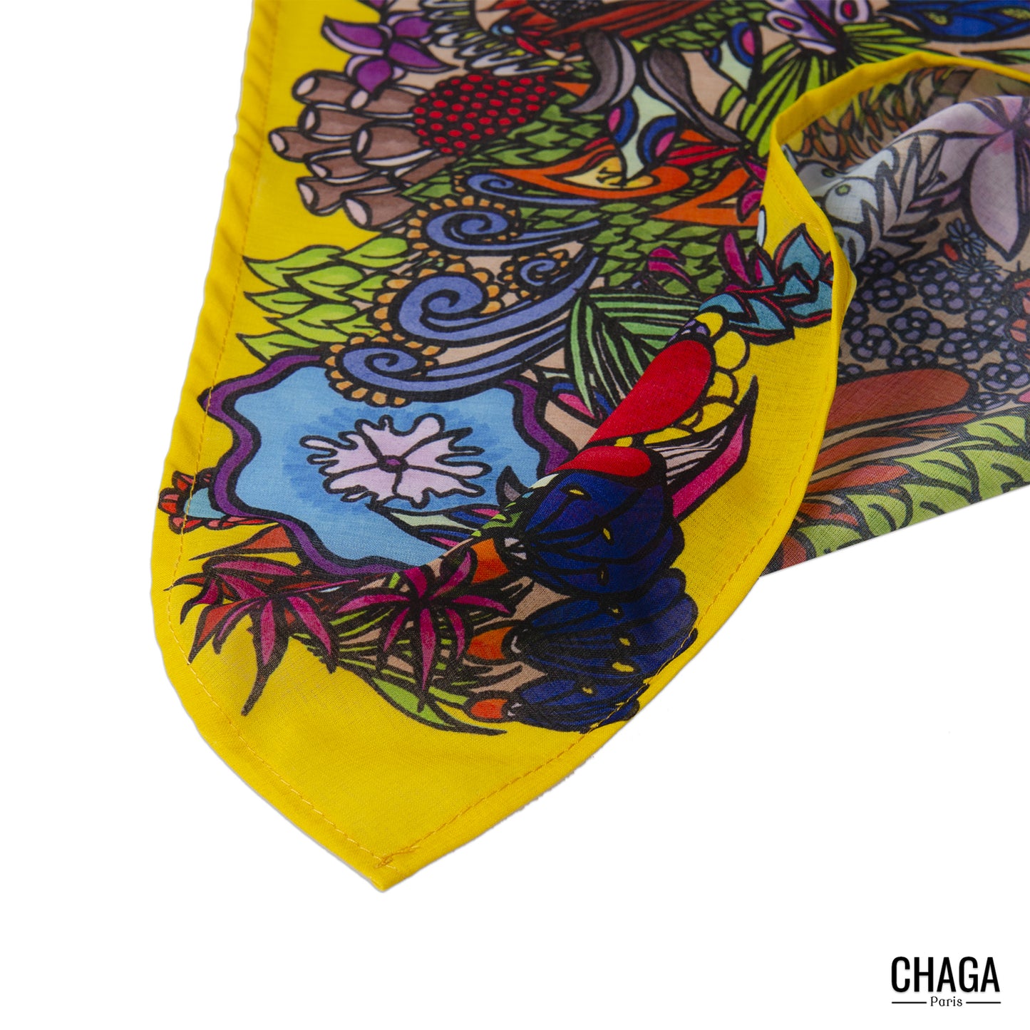 Foulard en voile léger 47 X 47 CHAGA Paris - Motif Ecureuil jaune