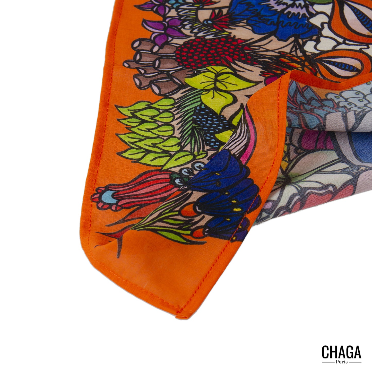 Foulard en voile léger 47 X 47 CHAGA Paris - Motif Ecureuil orange