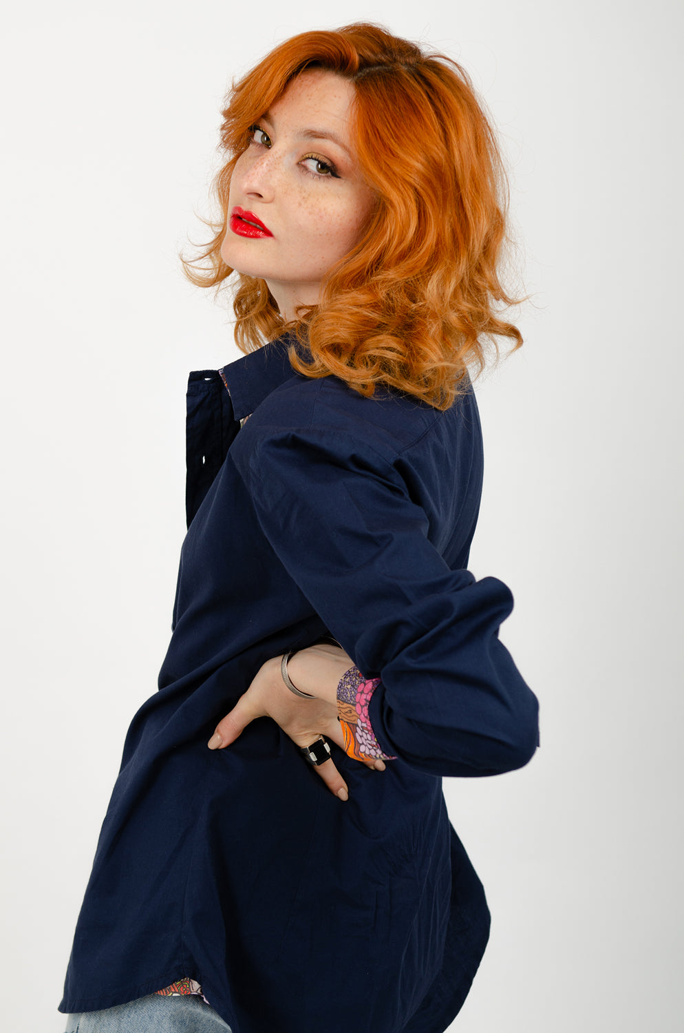 Chemise femme en coton bleu CHAGA Paris Motif Jungle