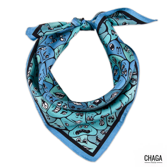 Carré de soie femme 45 CHAGA Paris - Motif Fleur bleue