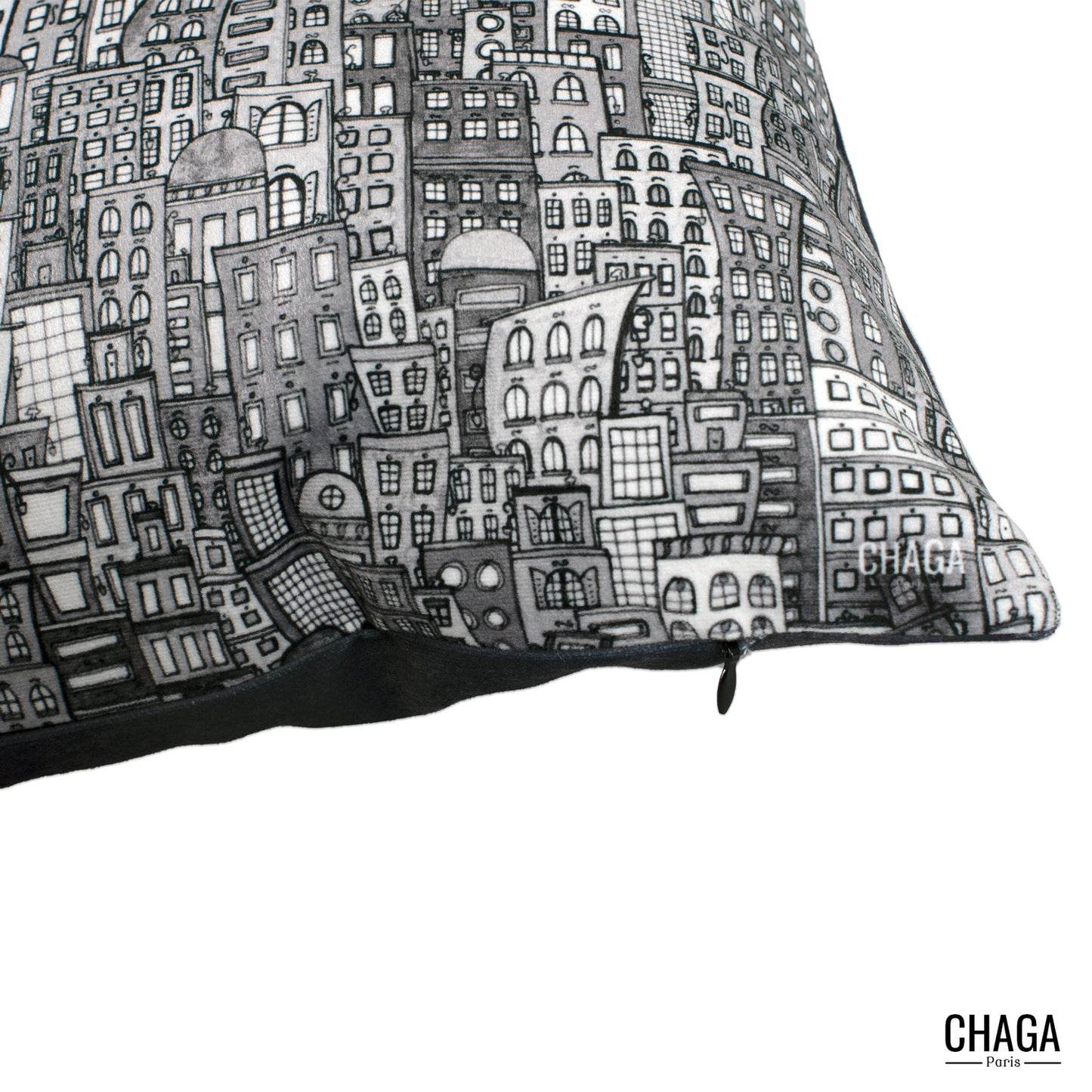 Coussin de créateur en velours CHAGA Paris - Motif Ville noir et blanc et uni gris