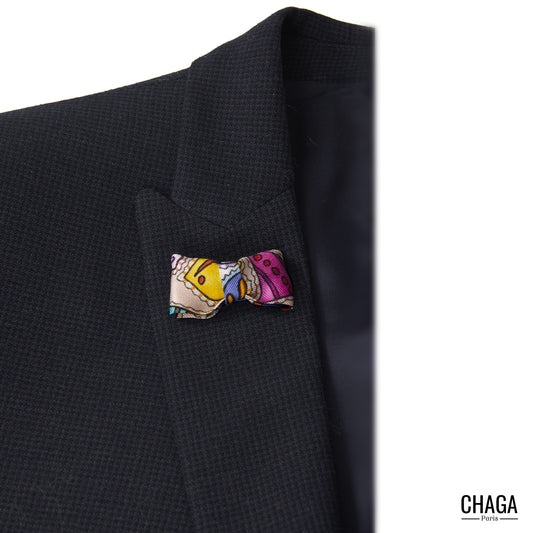 Noeud papillon en soie blazer CHAGA Paris - Motif Gourmandises rose clair